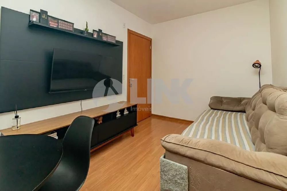 Apartamento à venda com 2 quartos, 41m² - Foto 2