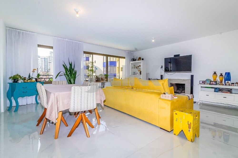 Apartamento, 3 quartos, 122 m² - Foto 2