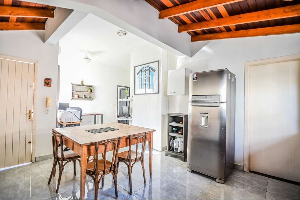 Casa à venda com 3 quartos - Foto 1