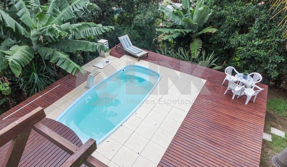 Casa de Condomínio à venda com 3 quartos, 403m² - Foto 2