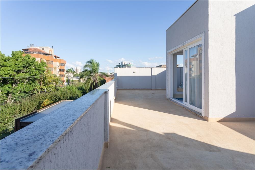 Casa à venda com 5 quartos - Foto 3