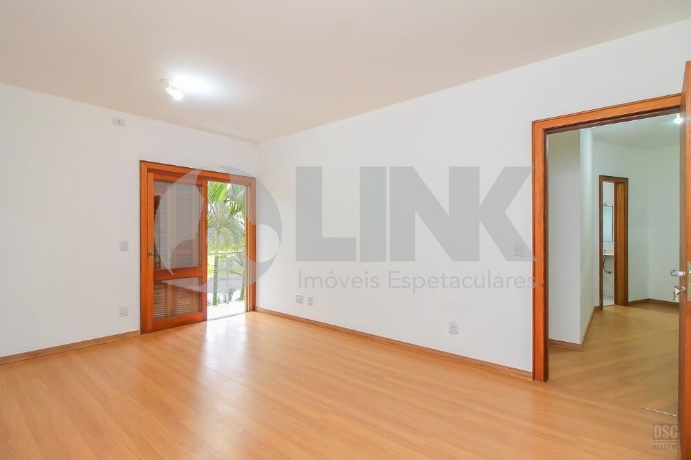 Casa, 3 quartos, 258 m² - Foto 9
