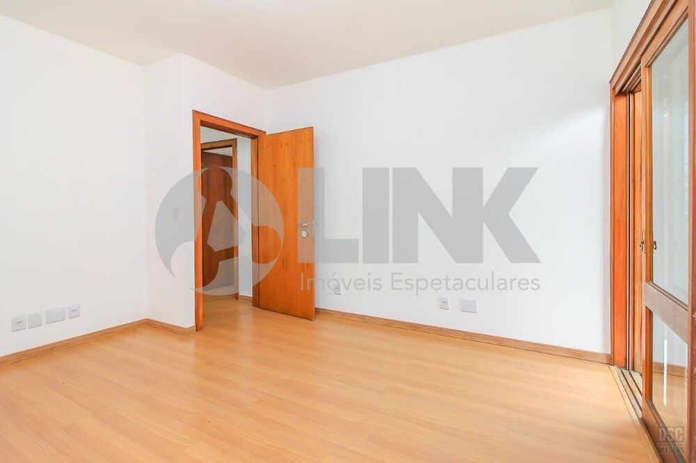 Casa, 3 quartos, 258 m² - Foto 11