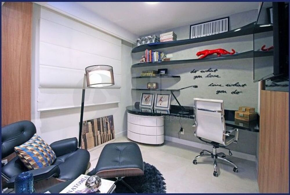 Apartamento à venda com 3 quartos, 75m² - Foto 1