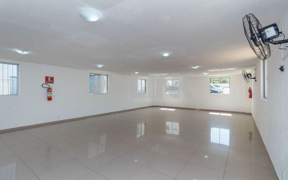Apartamento à venda com 2 quartos, 43m² - Foto 8