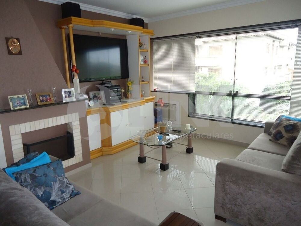 Apartamento, 3 quartos, 193 m² - Foto 1
