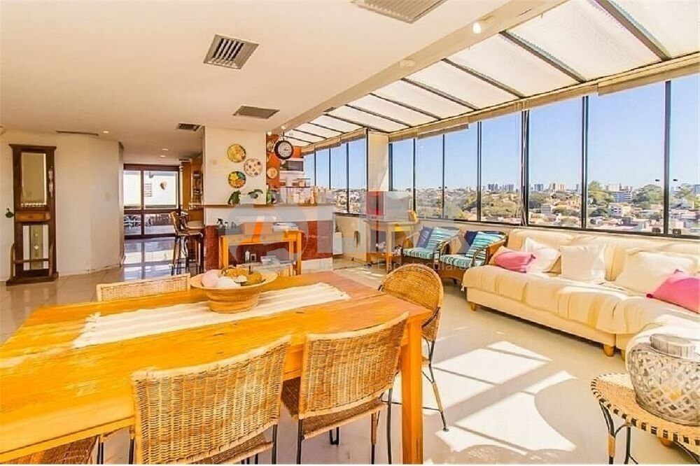 Cobertura, 3 quartos, 324 m² - Foto 1