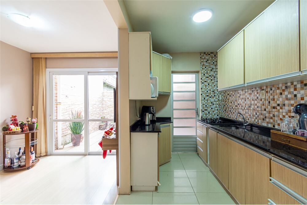 Casa à venda com 3 quartos - Foto 2
