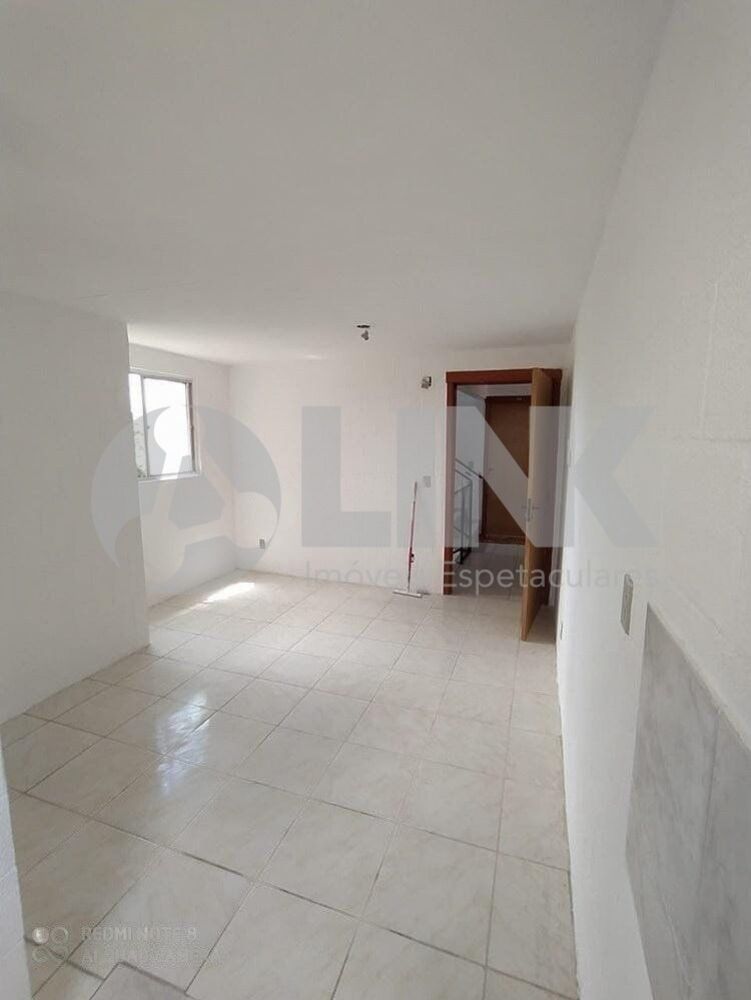 Apartamento à venda com 2 quartos, 40m² - Foto 2