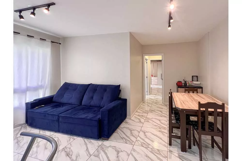 Apartamento à venda com 2 quartos, 60m² - Foto 1