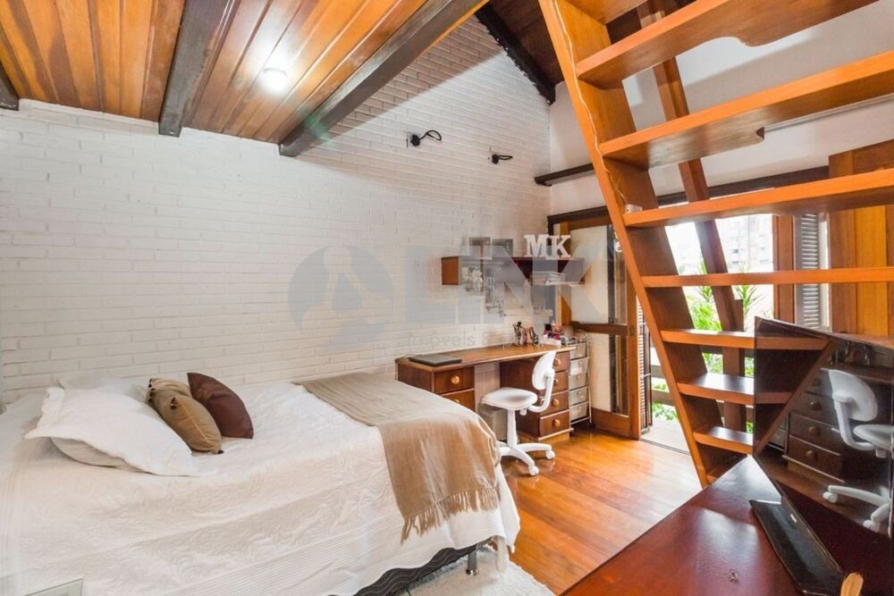 Casa à venda com 6 quartos, 410m² - Foto 6