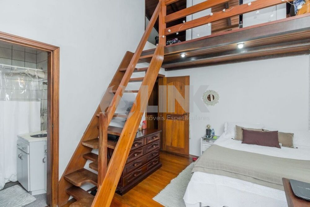 Casa à venda com 6 quartos, 410m² - Foto 8
