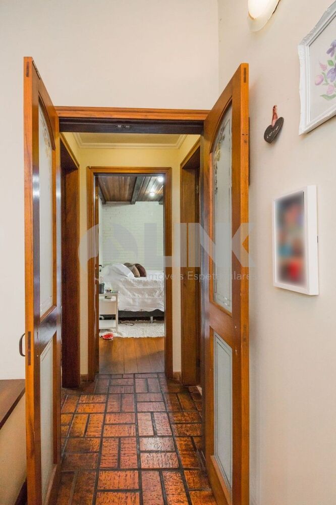 Casa à venda com 6 quartos, 410m² - Foto 14