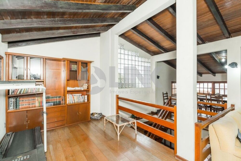Casa à venda com 6 quartos, 410m² - Foto 23
