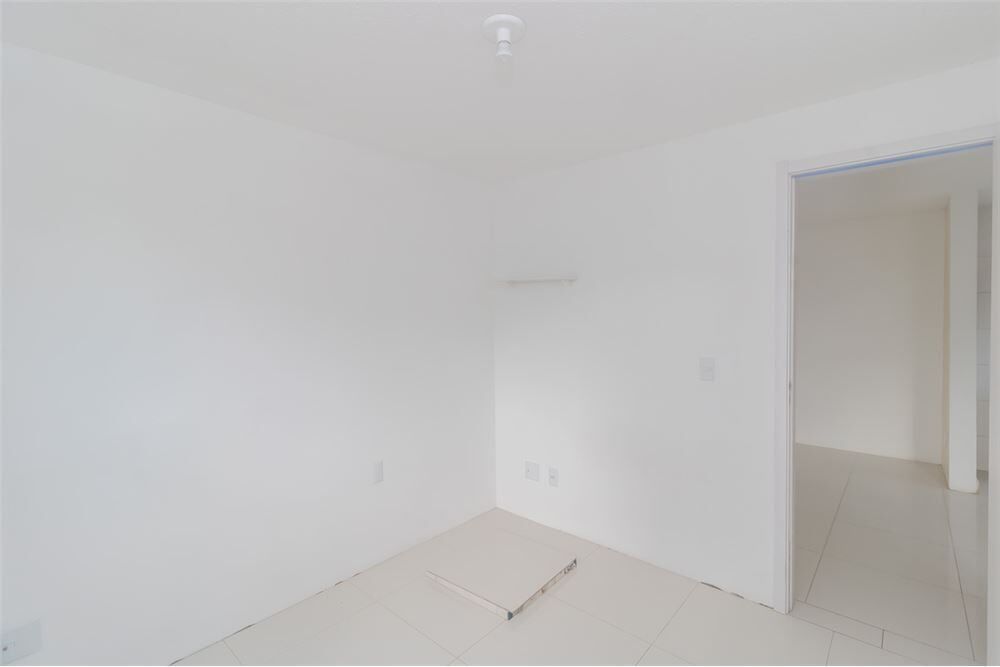 Apartamento à venda com 2 quartos, 44m² - Foto 6