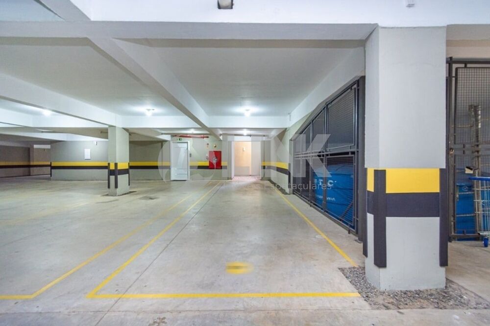 Apartamento à venda com 2 quartos, 65m² - Foto 4