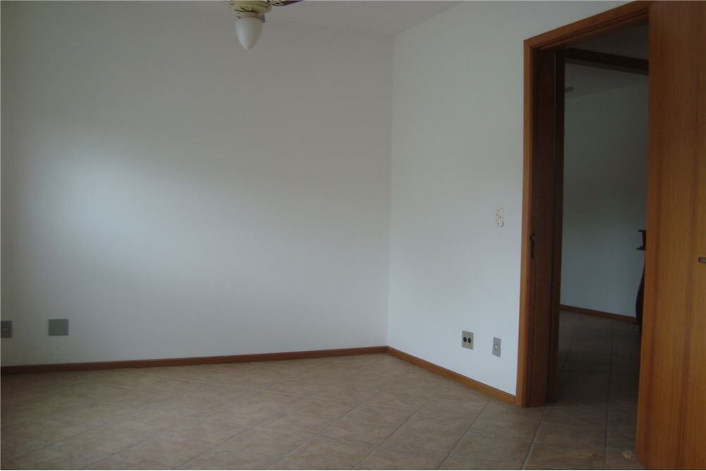 Apartamento à venda com 2 quartos, 69m² - Foto 7