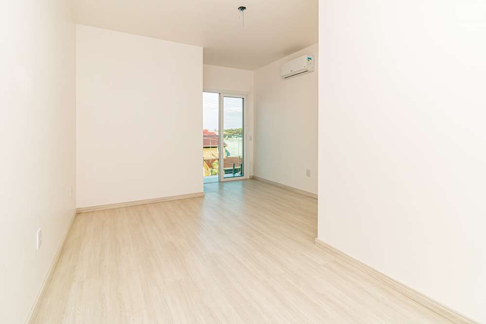 Casa à venda com 3 quartos - Foto 1