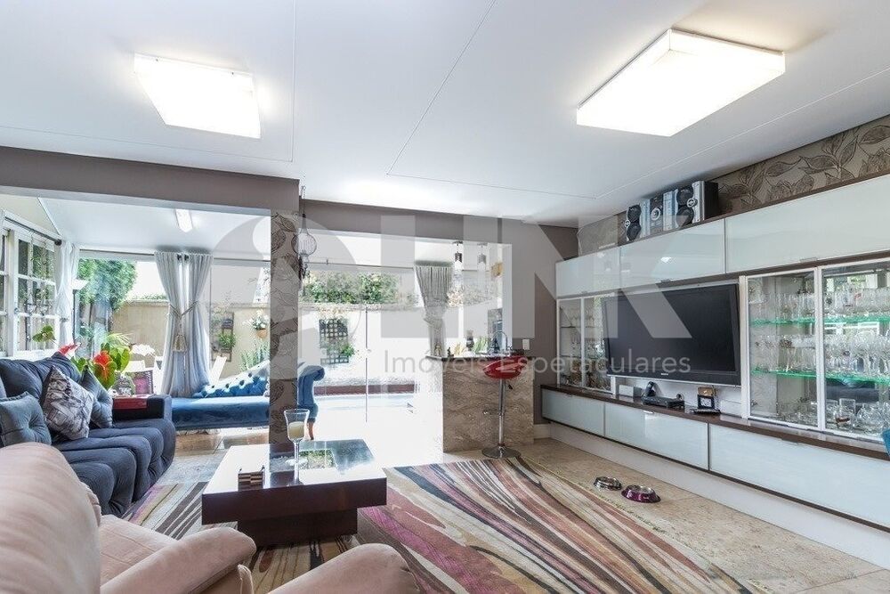 Casa de Condomínio à venda com 3 quartos, 284m² - Foto 2