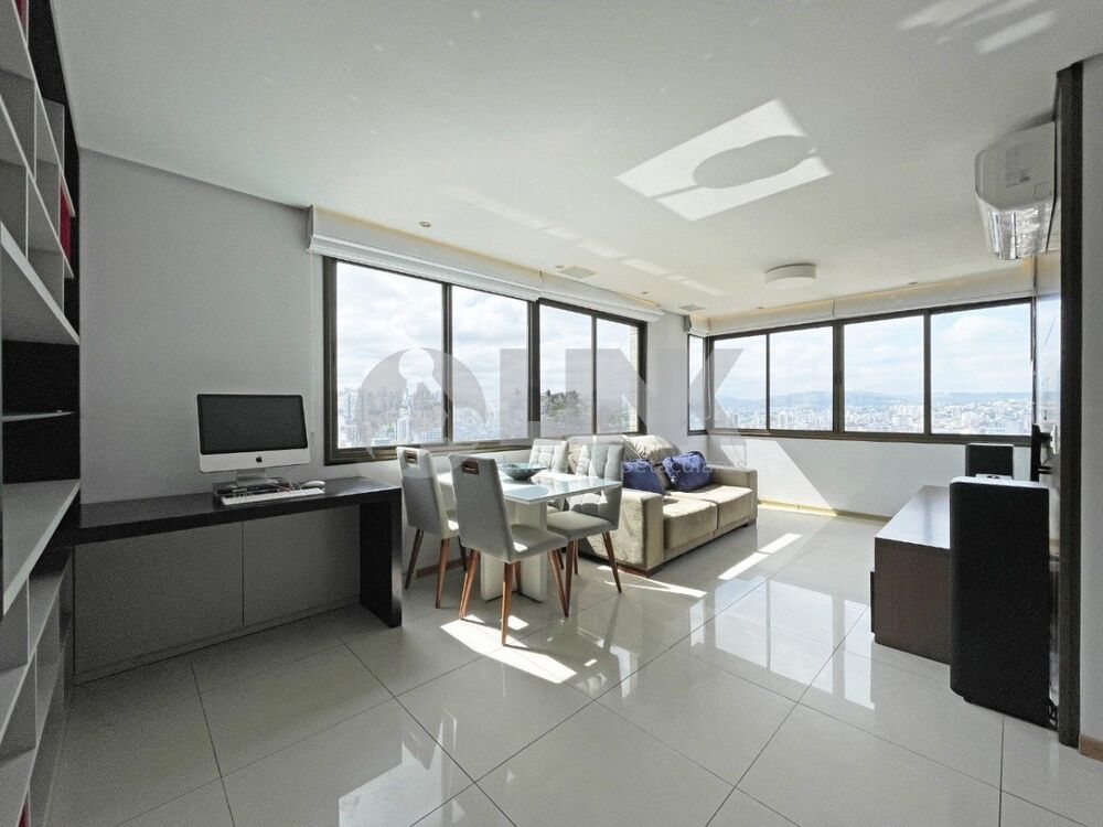 Apartamento à venda com 3 quartos, 95m² - Foto 3