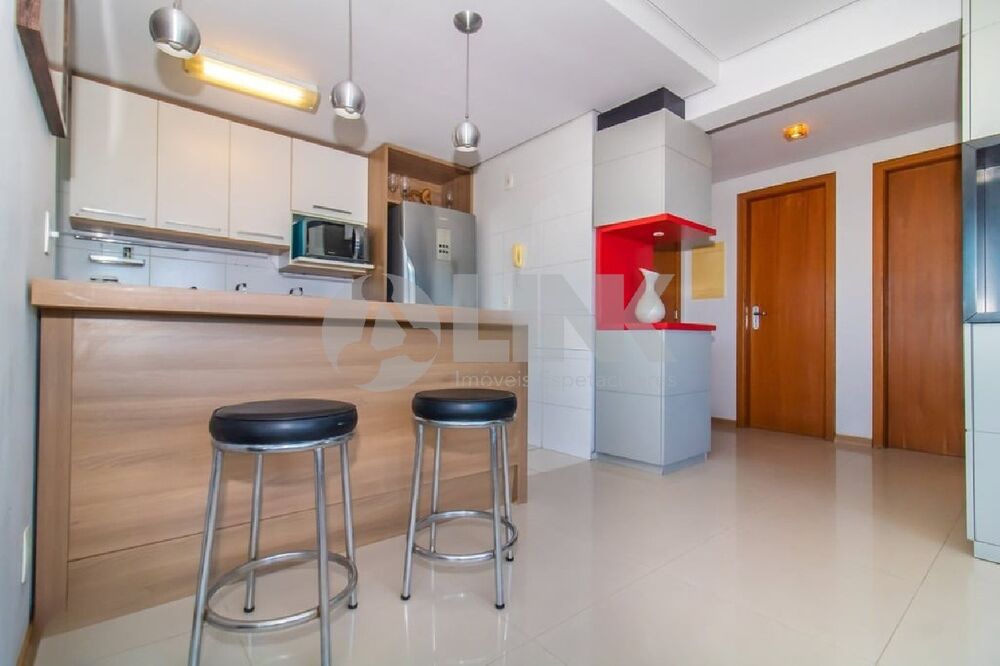 Apartamento à venda com 3 quartos, 95m² - Foto 9