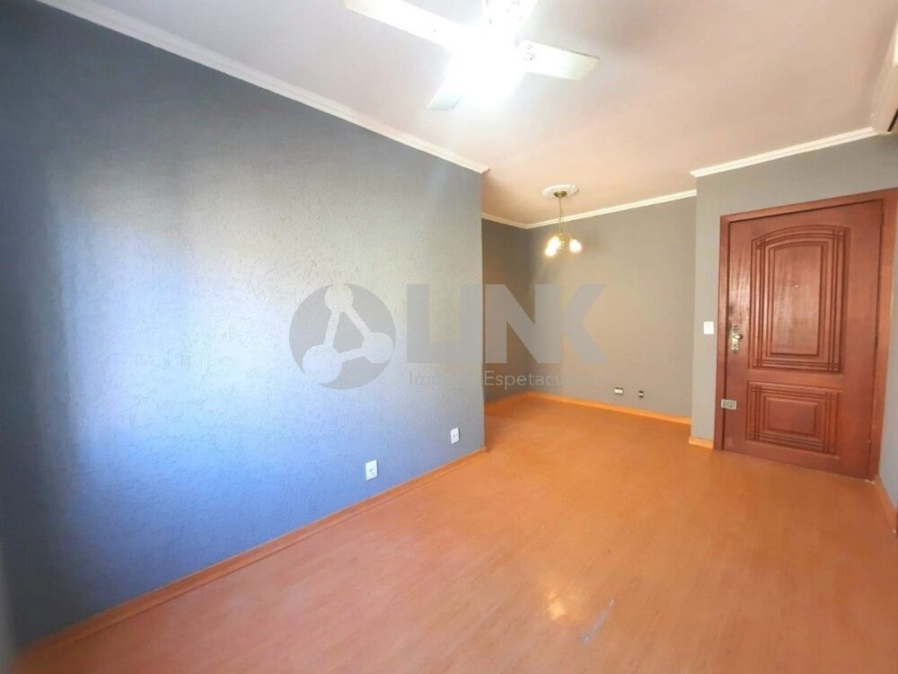 Apartamento à venda com 2 quartos, 55m² - Foto 2