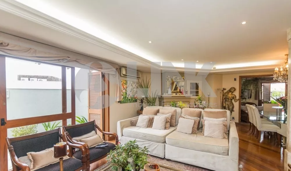Casa de Condomínio à venda com 6 quartos, 445m² - Foto 1