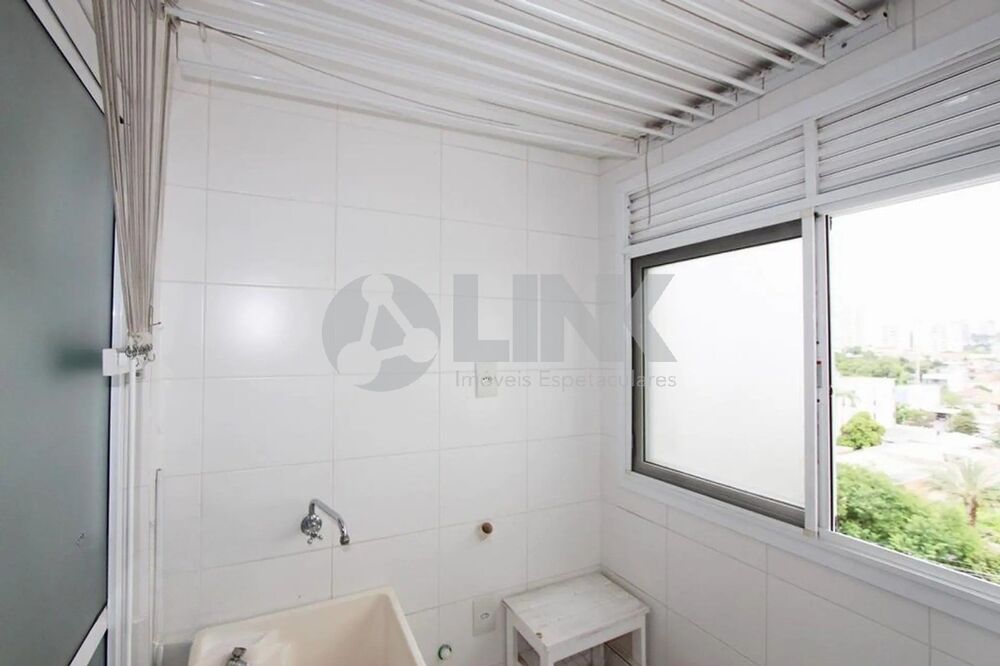 Apartamento à venda com 2 quartos, 69m² - Foto 1
