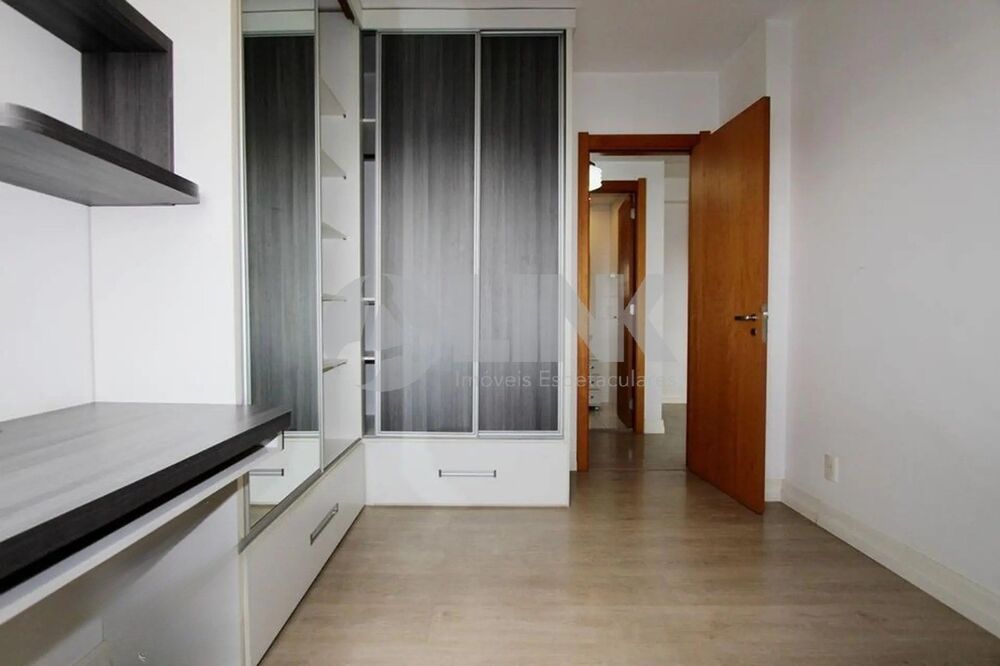Apartamento à venda com 2 quartos, 69m² - Foto 3