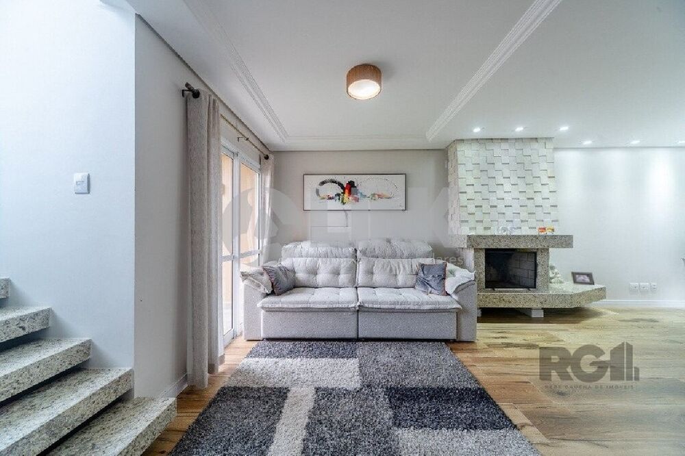 Casa de Condomínio à venda com 3 quartos, 175m² - Foto 2