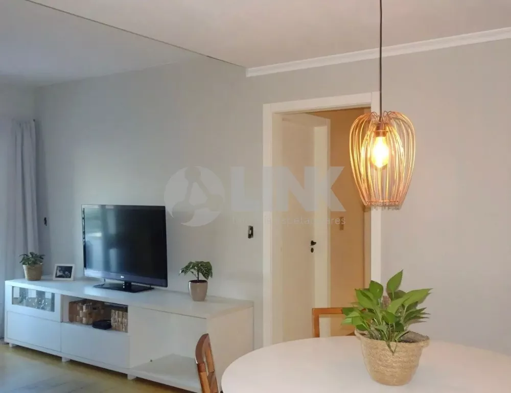 Apartamento à venda com 2 quartos, 67m² - Foto 1