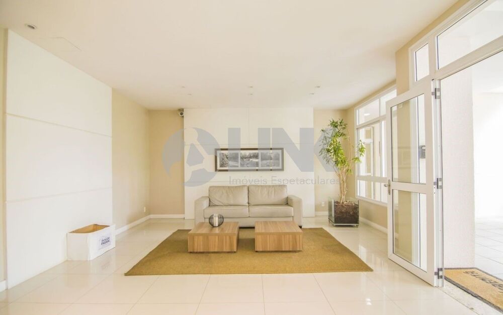 Apartamento à venda com 3 quartos, 74m² - Foto 11