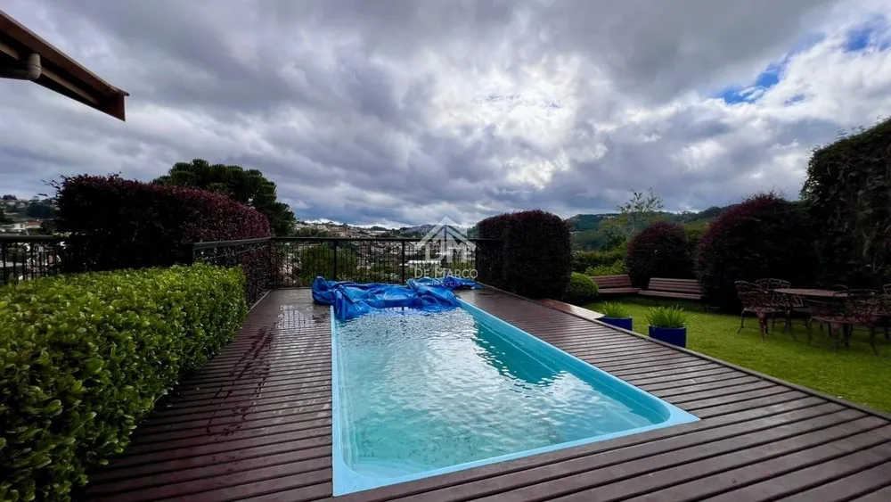 Casa, 4 quartos, 244 m² - Foto 2