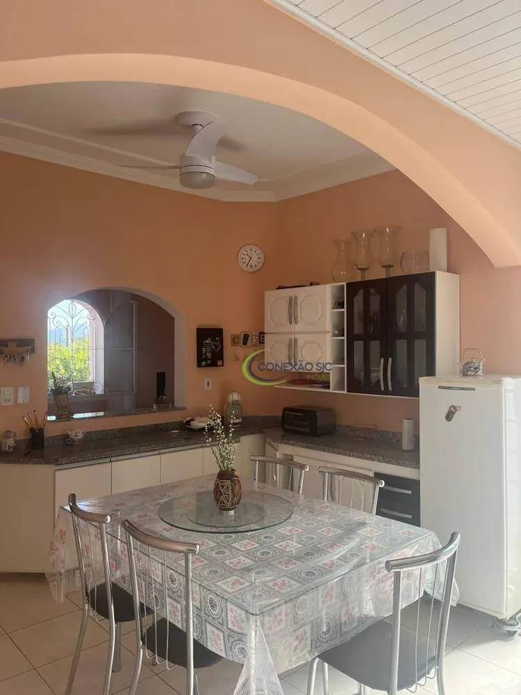 Chácara, 3 quartos, 1660 m² - Foto 9