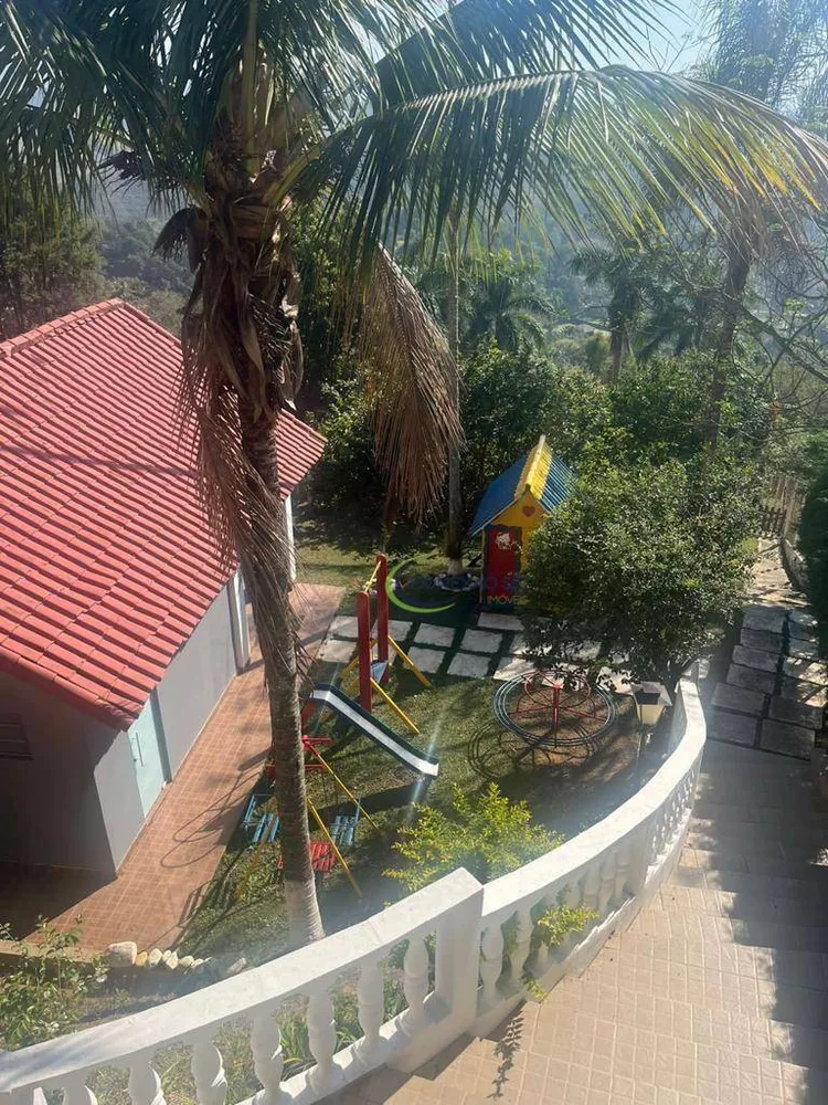 Chácara, 3 quartos, 1660 m² - Foto 12