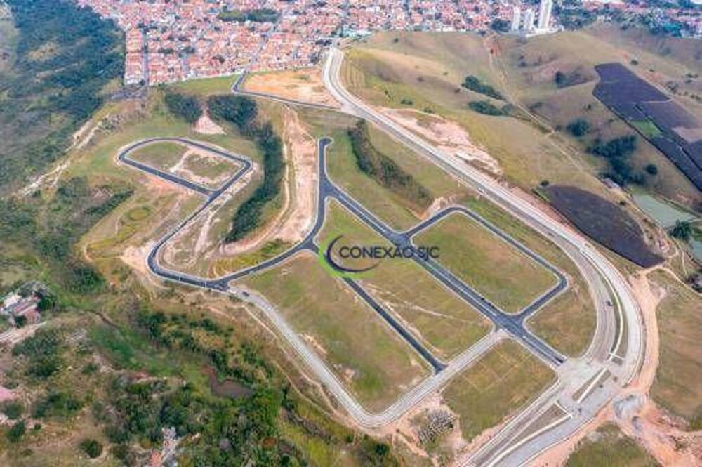 Loteamento e Condomínio, 909 m² - Foto 1