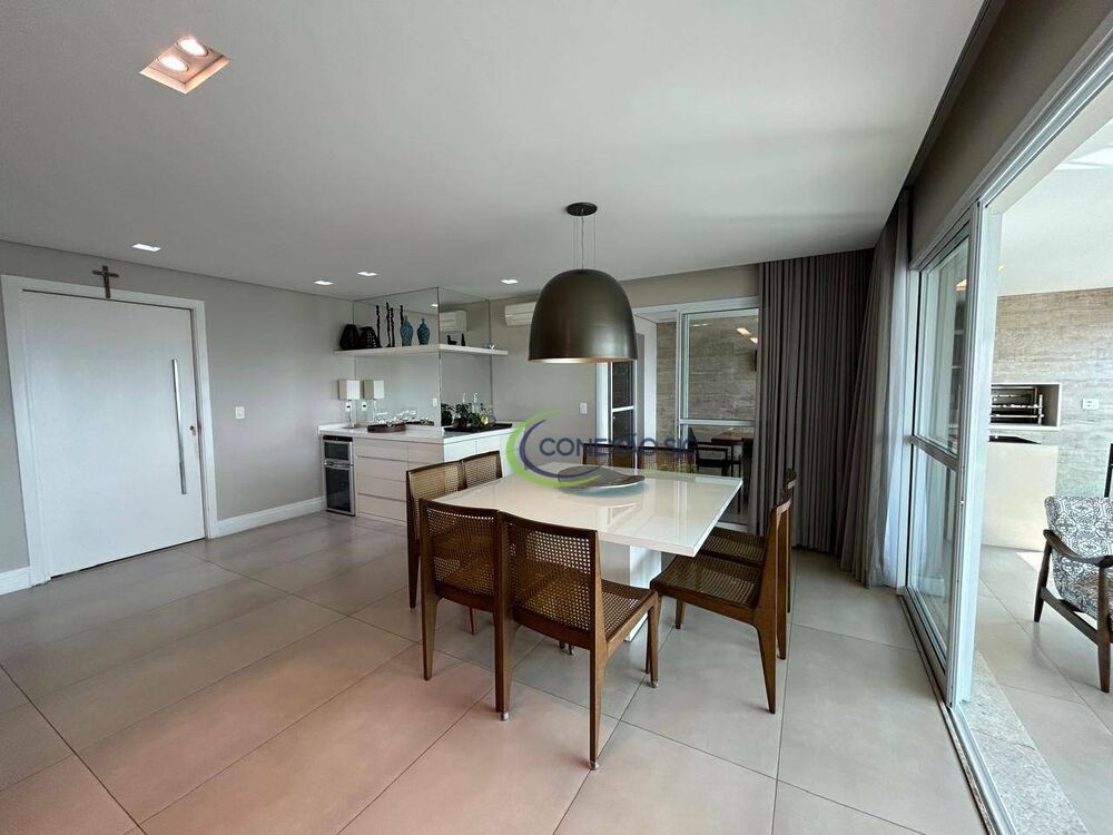 Apartamento à venda com 4 quartos, 233m² - Foto 10