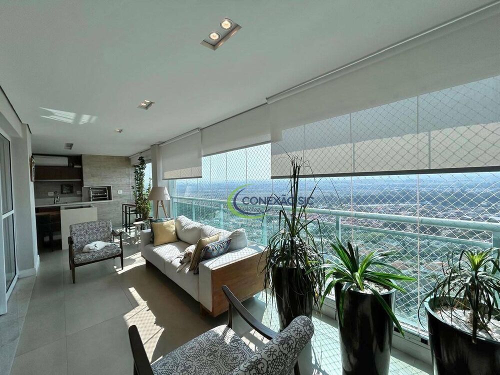 Apartamento à venda com 4 quartos, 233m² - Foto 2