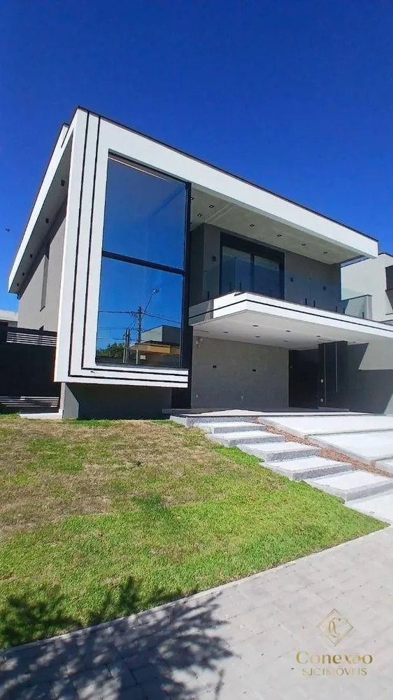 Sobrado, 4 quartos, 412 m² - Foto 1