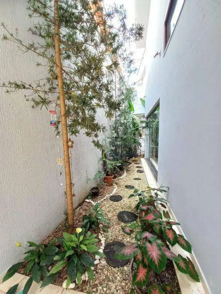 Sobrado, 4 quartos, 270 m² - Foto 2