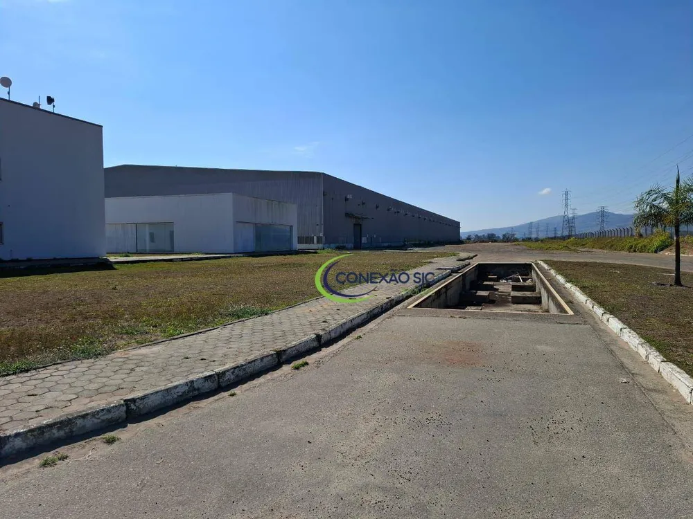 Depósito-Galpão, 13600 m² - Foto 2