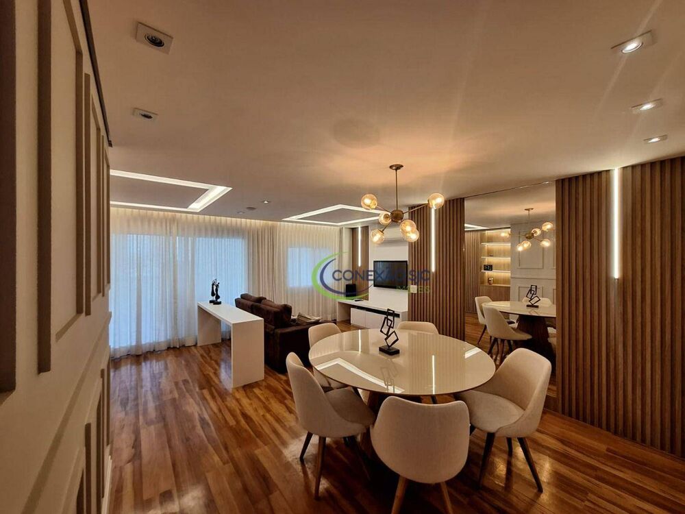 Apartamento à venda com 3 quartos, 143m² - Foto 1