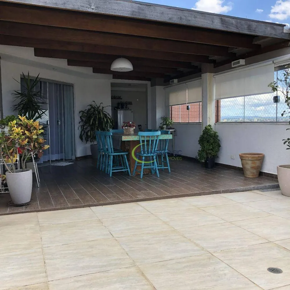 Sobrado, 6 quartos, 409 m² - Foto 1