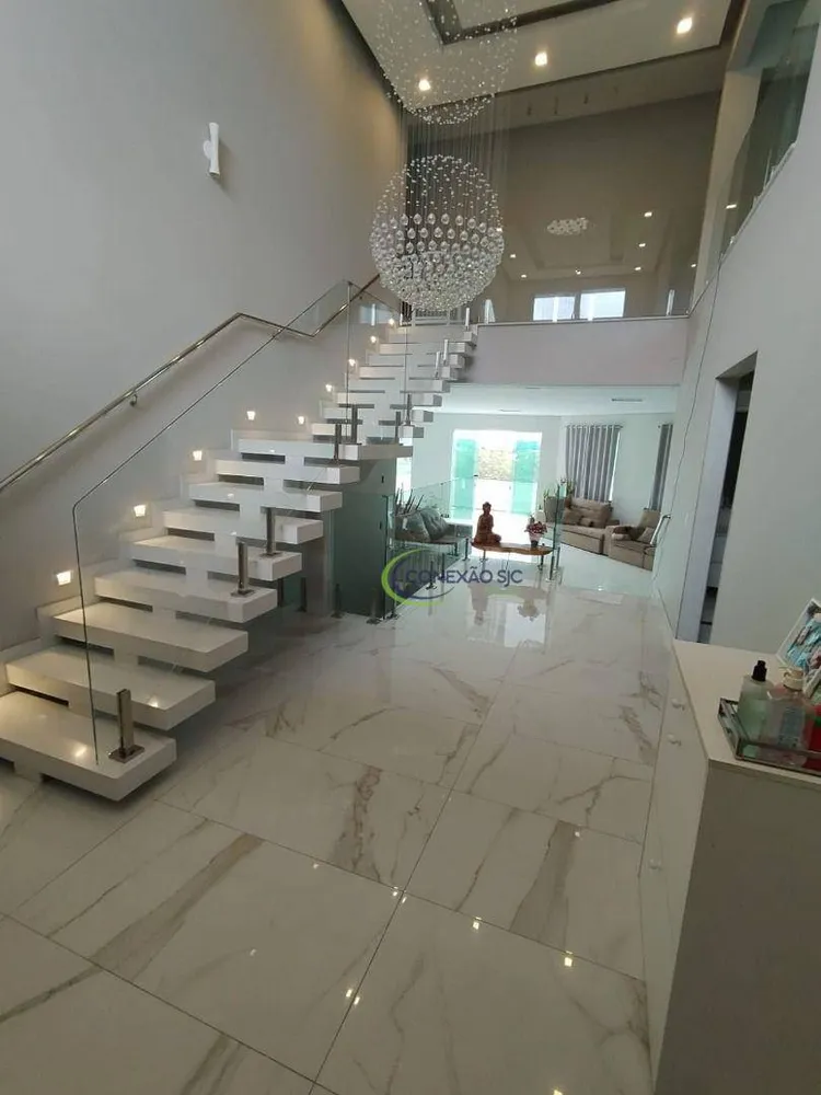 Casa de Condomínio, 4 quartos - Foto 1