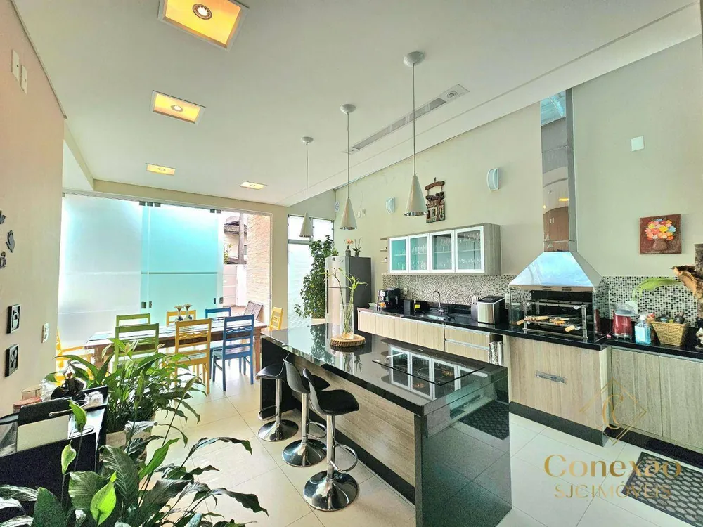 Sobrado, 5 quartos, 457 m² - Foto 8