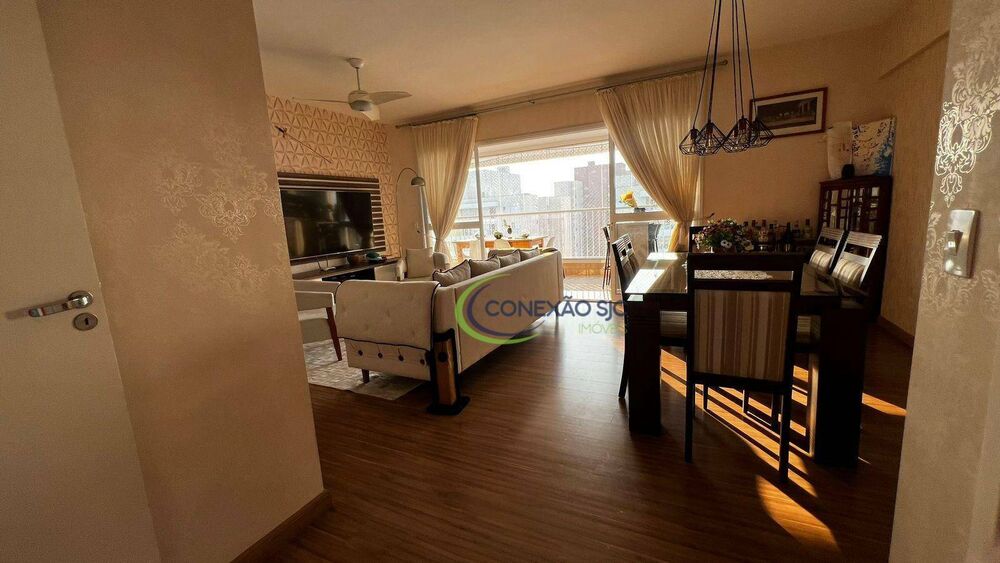 Apartamento à venda com 3 quartos, 133m² - Foto 3