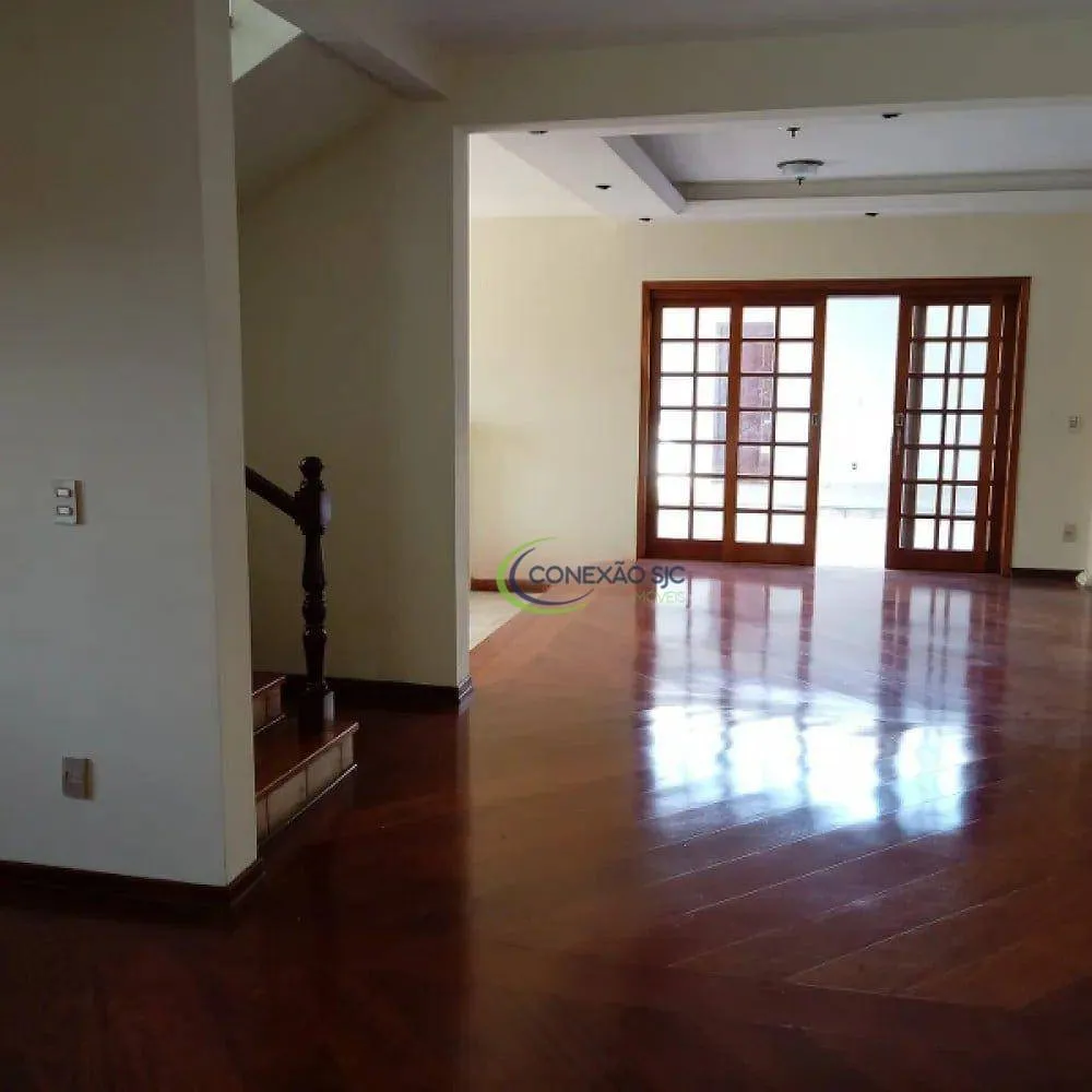 Sobrado, 5 quartos, 420 m² - Foto 1