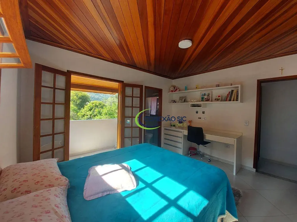 Sobrado, 3 quartos, 350 m² - Foto 1