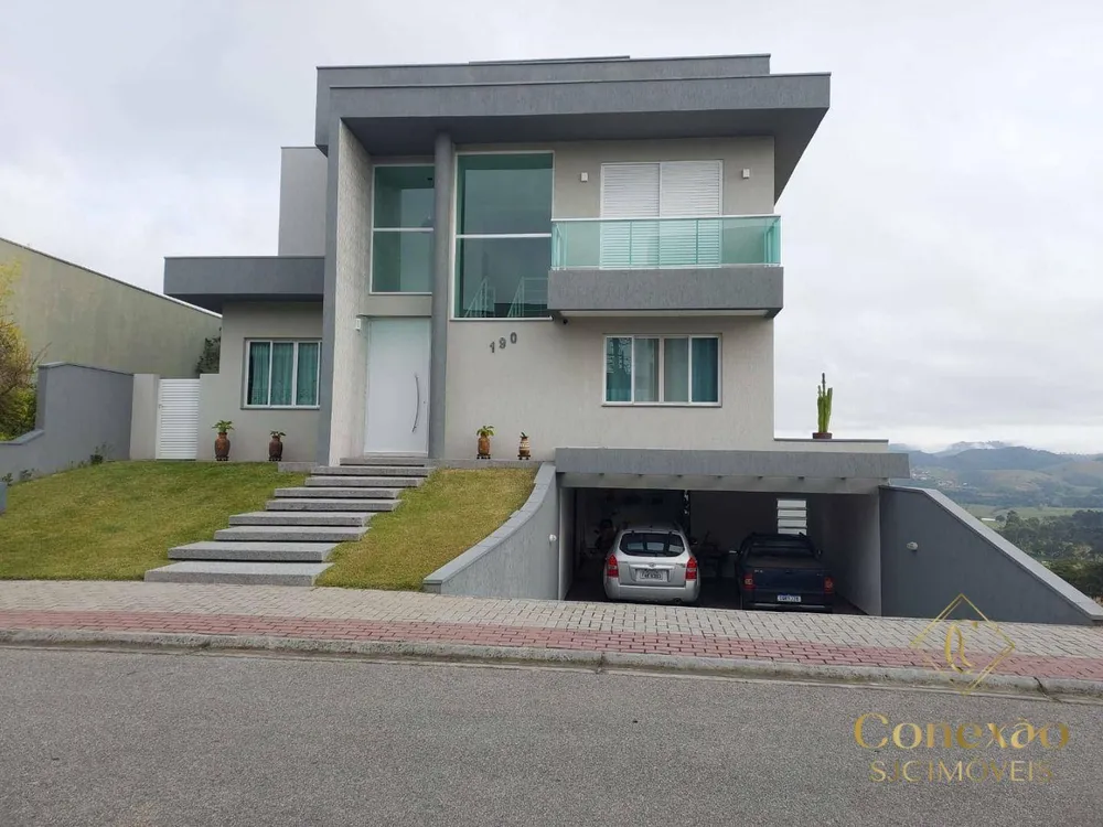Casa, 3 quartos, 443 m² - Foto 1