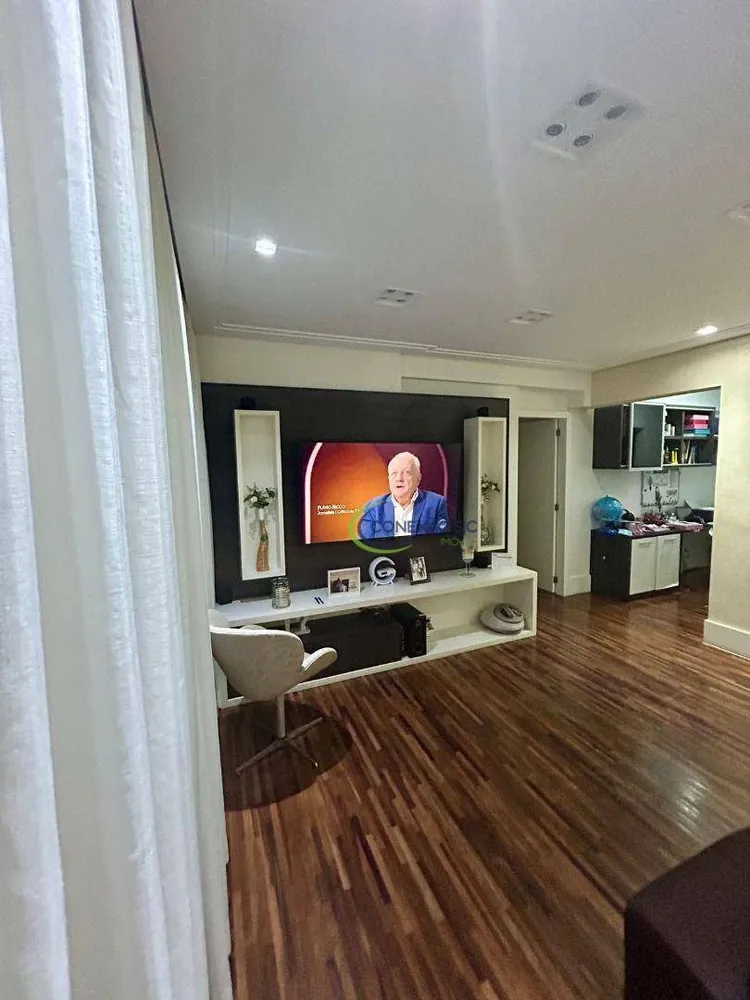 Apartamento, 3 quartos, 156 m² - Foto 11
